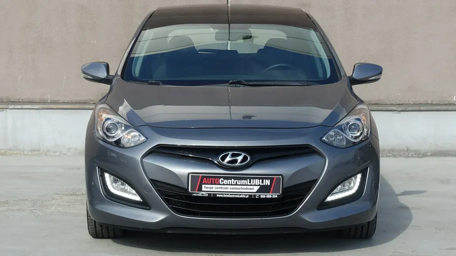 HYUNDAI i30 -