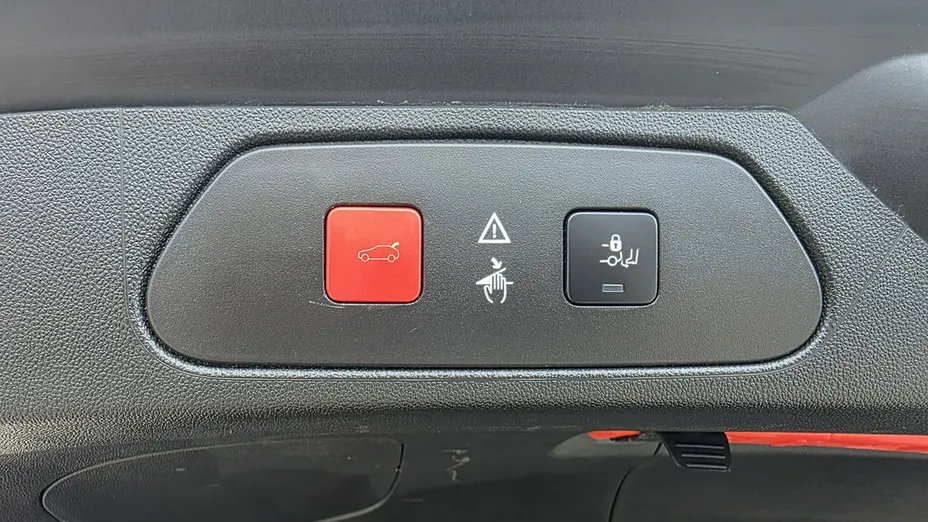 OPEL Grandland X -