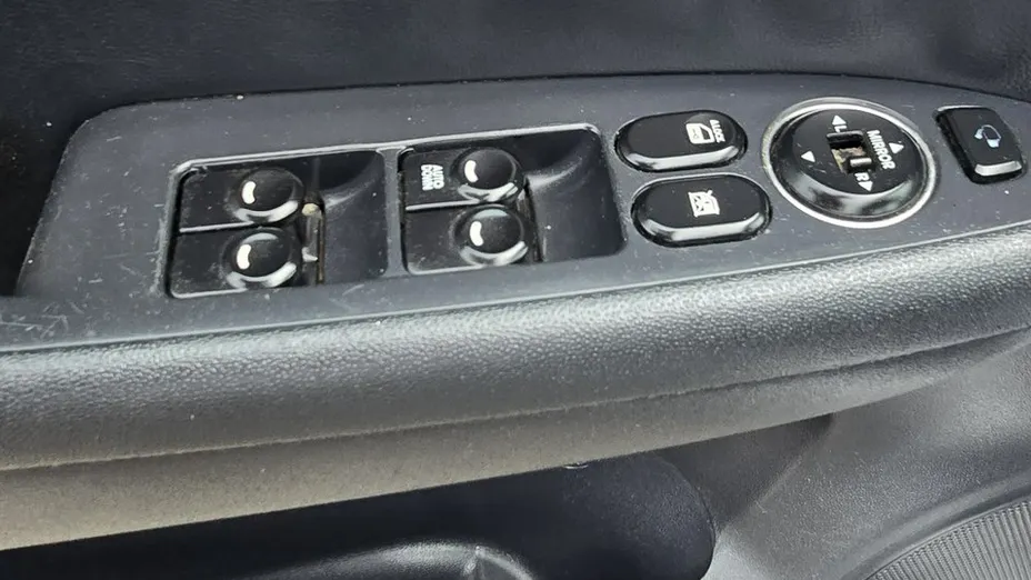 HYUNDAI i30 -