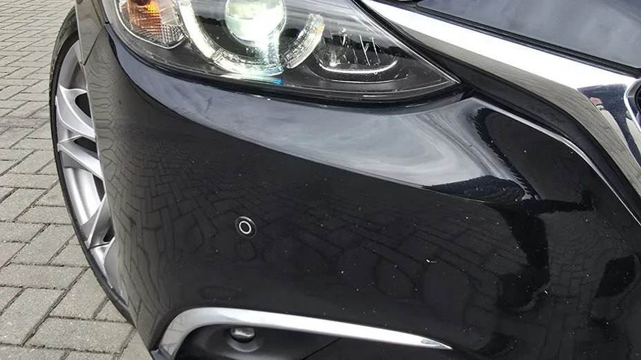 MAZDA 6 -