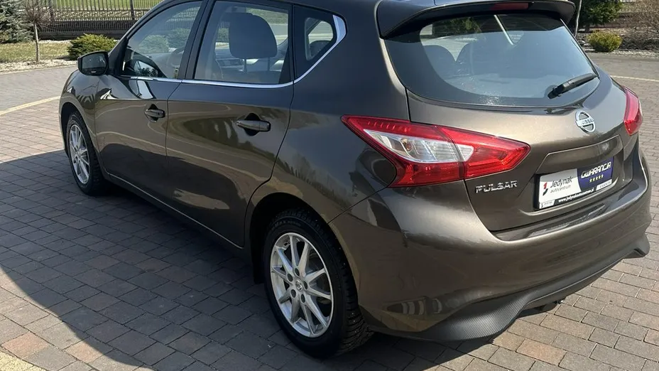 NISSAN Pulsar -