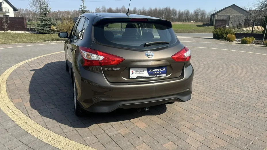 NISSAN Pulsar -