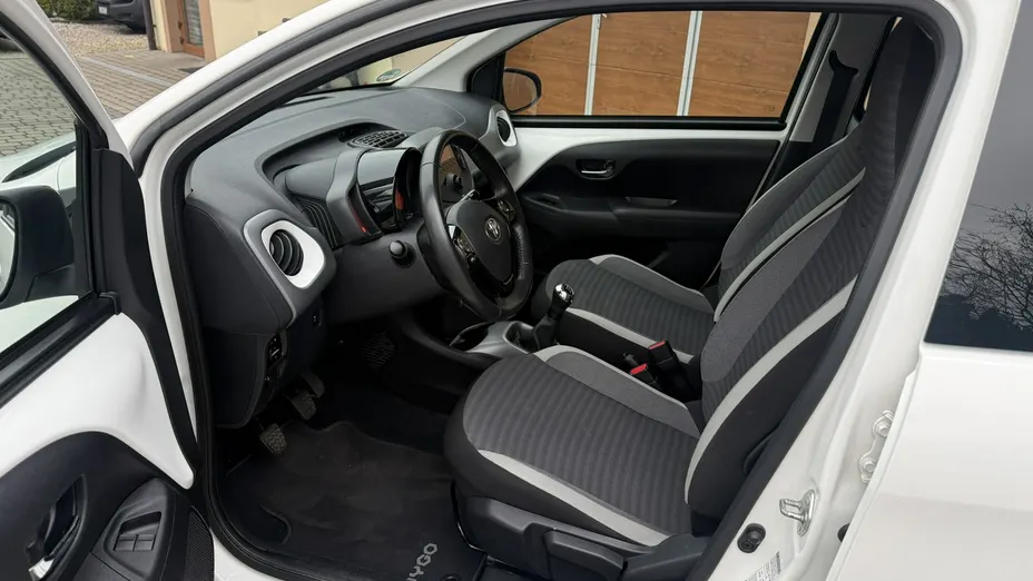 TOYOTA Aygo -