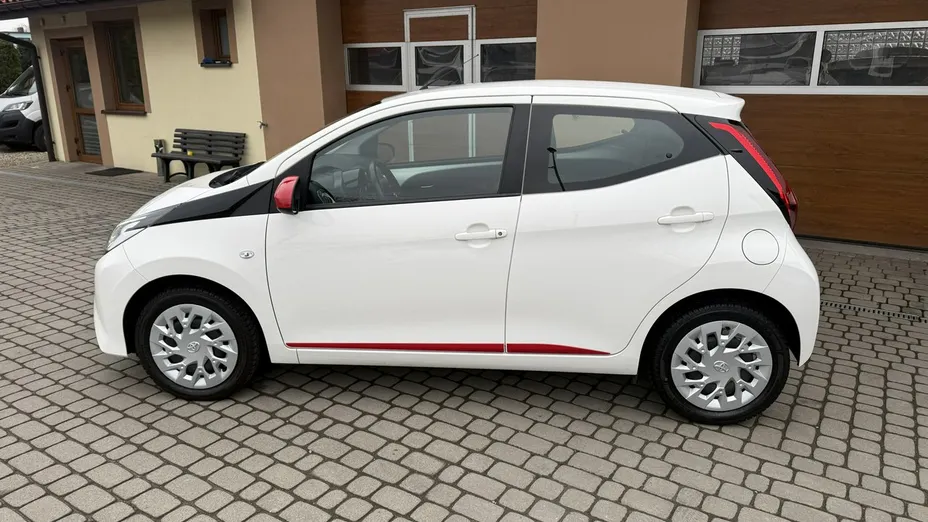 TOYOTA Aygo -