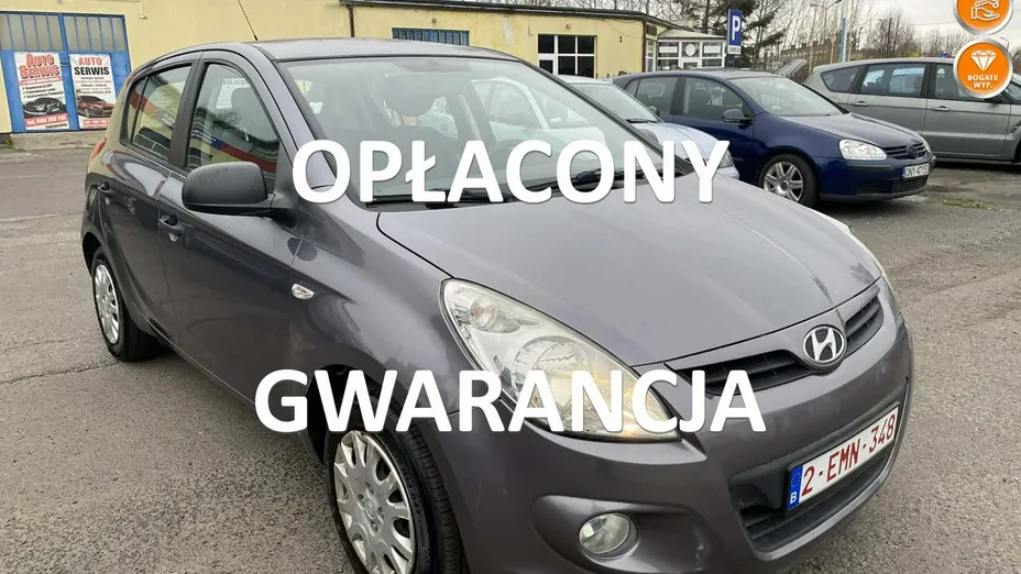 HYUNDAI i20 -
