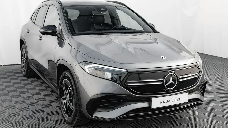 MERCEDES-BENZ EQA -
