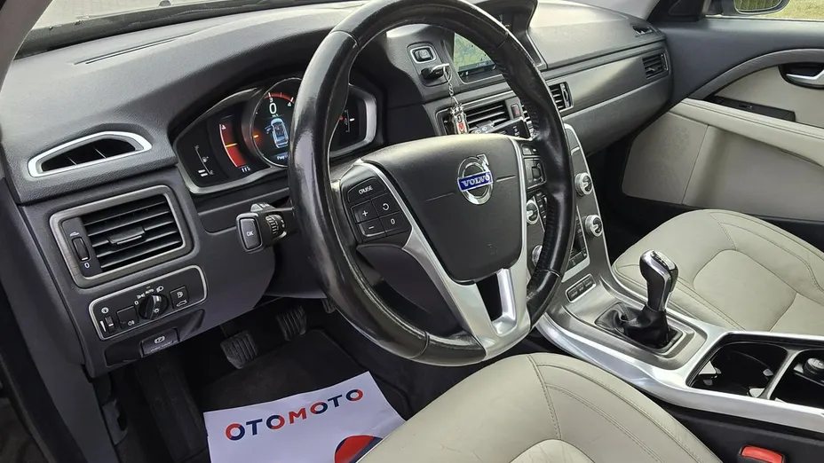 VOLVO V70 -