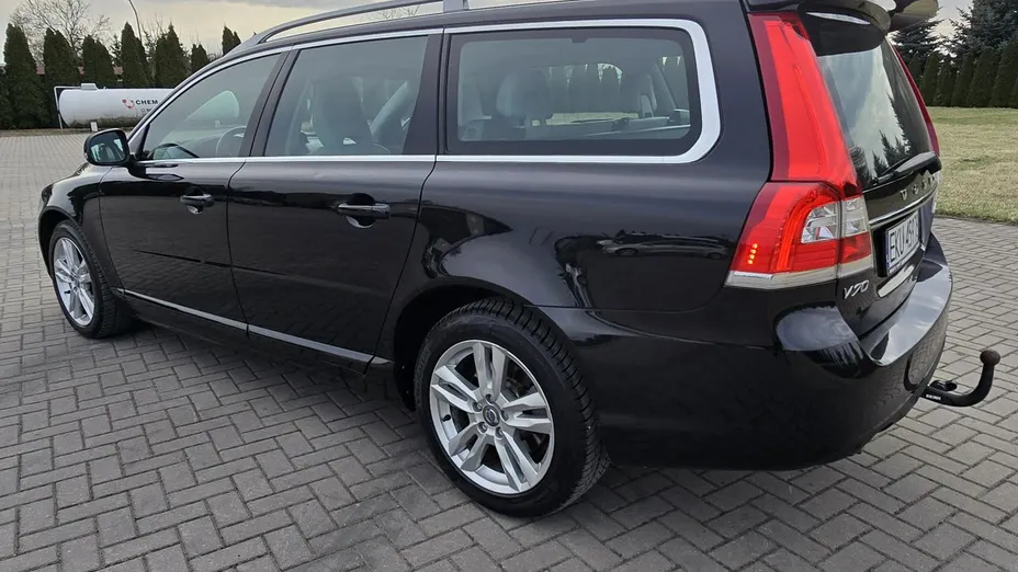 VOLVO V70 -