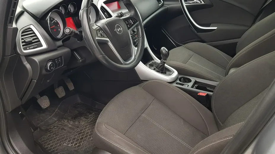 OPEL Astra -