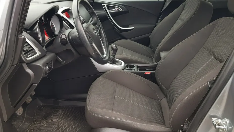 OPEL Astra -