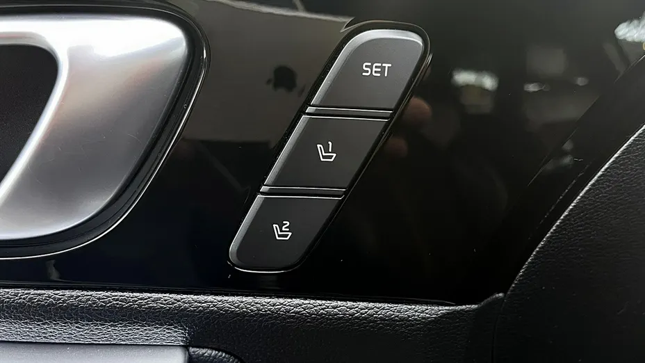 KIA ProCeed -
