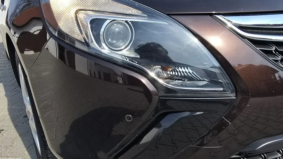 OPEL Zafira -