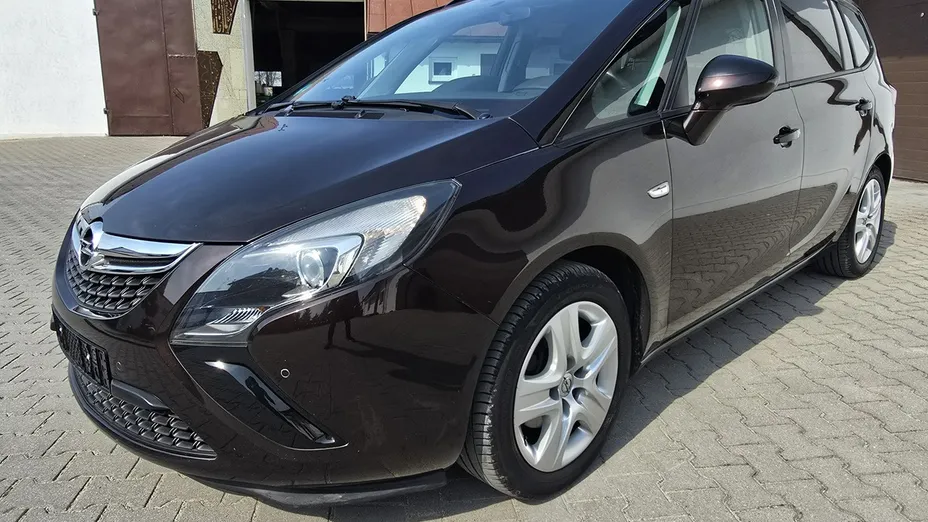 OPEL Zafira -