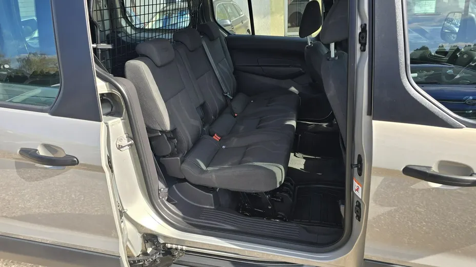 FORD Tourneo Connect -