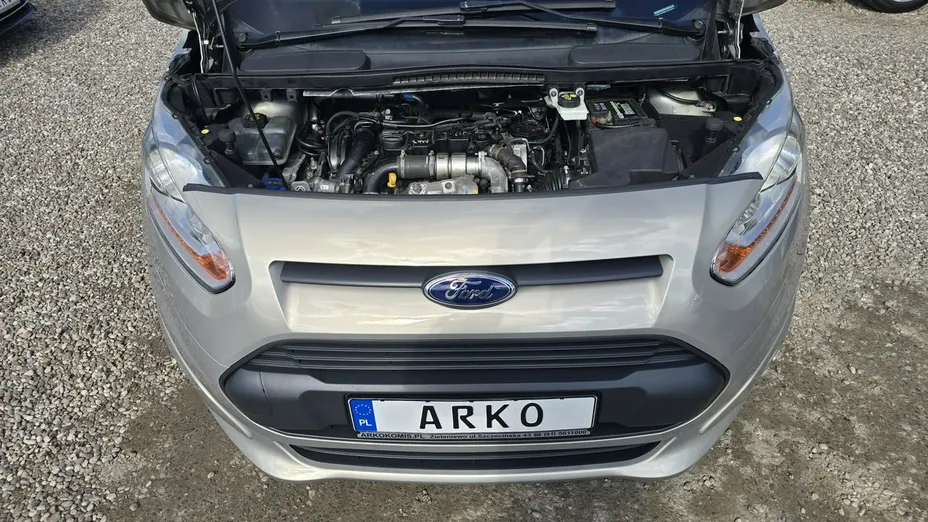 FORD Tourneo Connect -