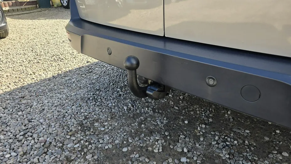 FORD Tourneo Connect -