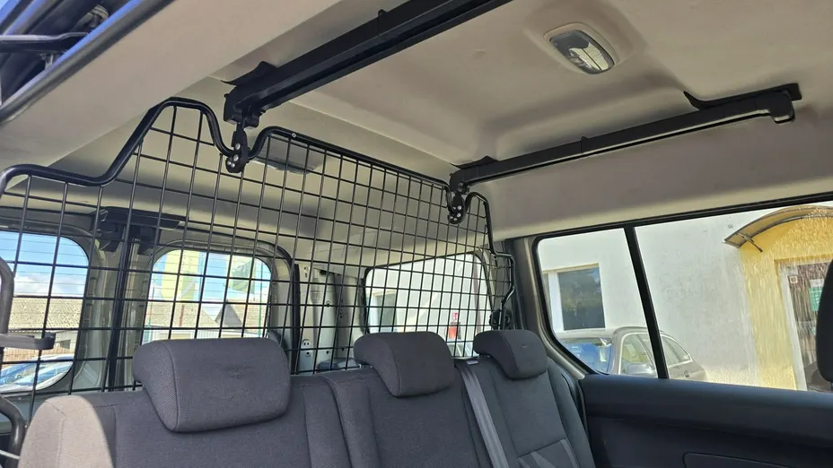 FORD Tourneo Connect -