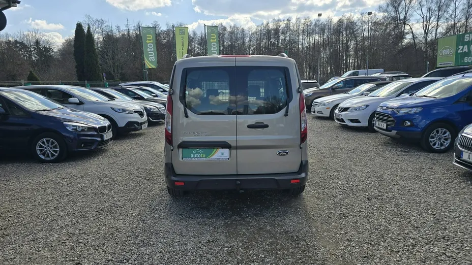 FORD Tourneo Connect -
