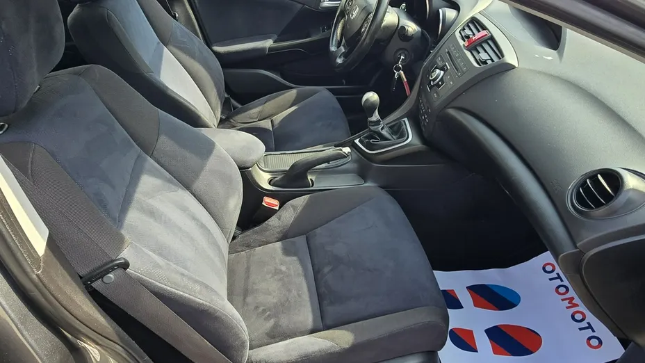 HONDA Civic -
