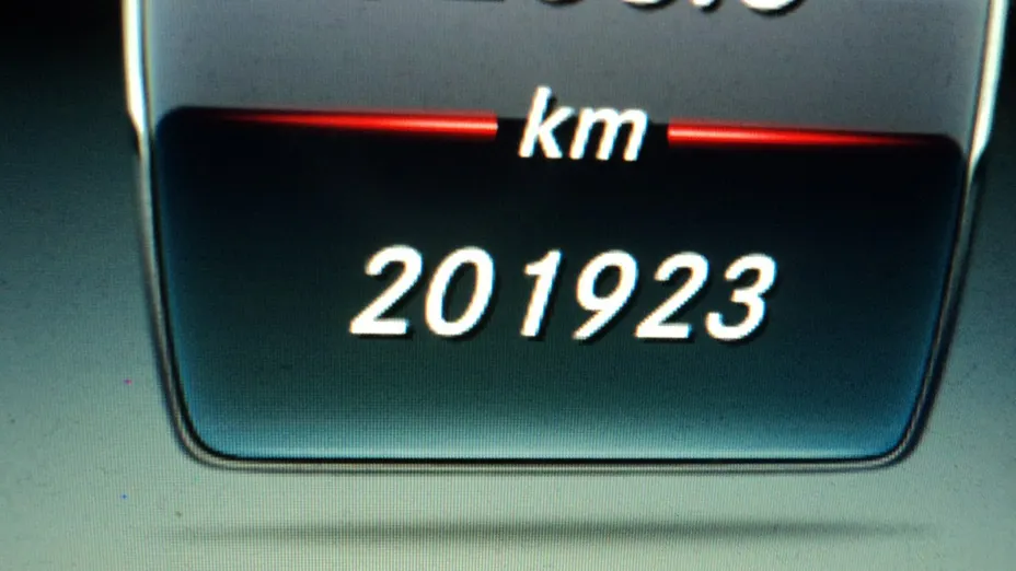 MERCEDES-BENZ GLC -