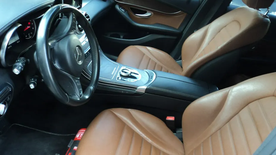 MERCEDES-BENZ GLC -