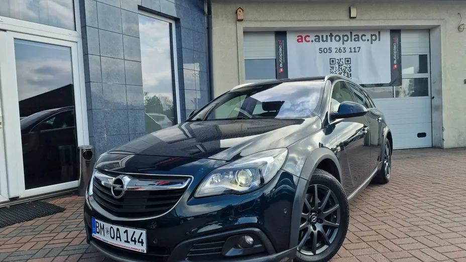 OPEL Insignia -