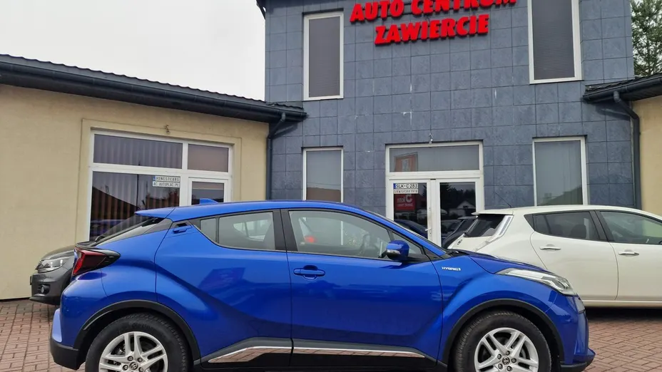 TOYOTA C-HR -
