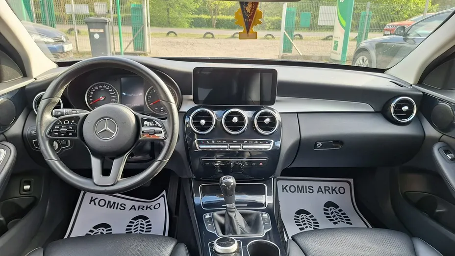 MERCEDES-BENZ C Klasa -