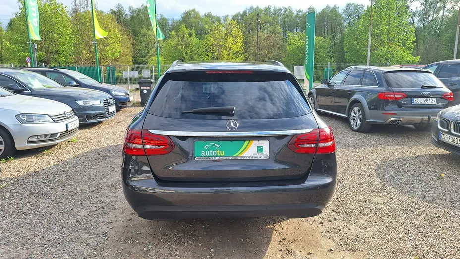 MERCEDES-BENZ C Klasa -