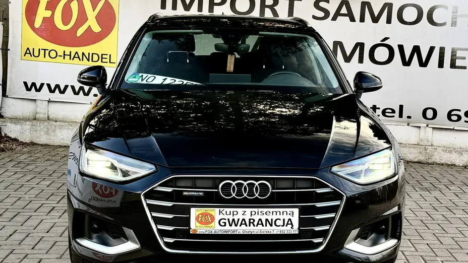 AUDI A4 -