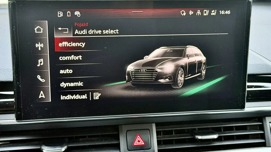 AUDI A4 -