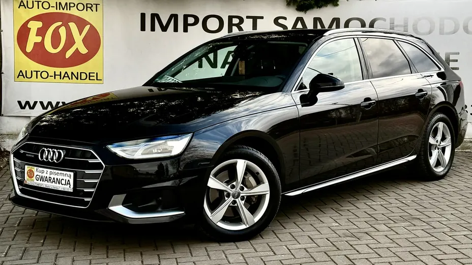 AUDI A4 -