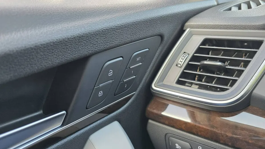 AUDI Q5 -