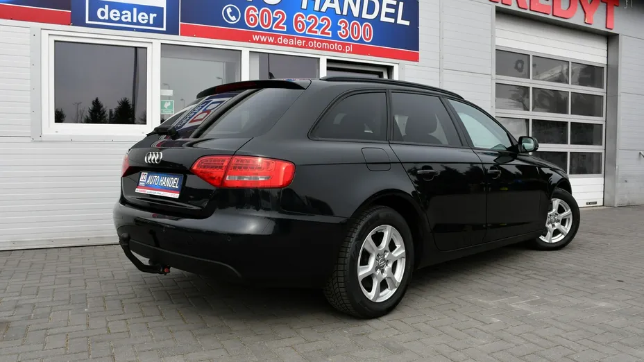 AUDI A4 -