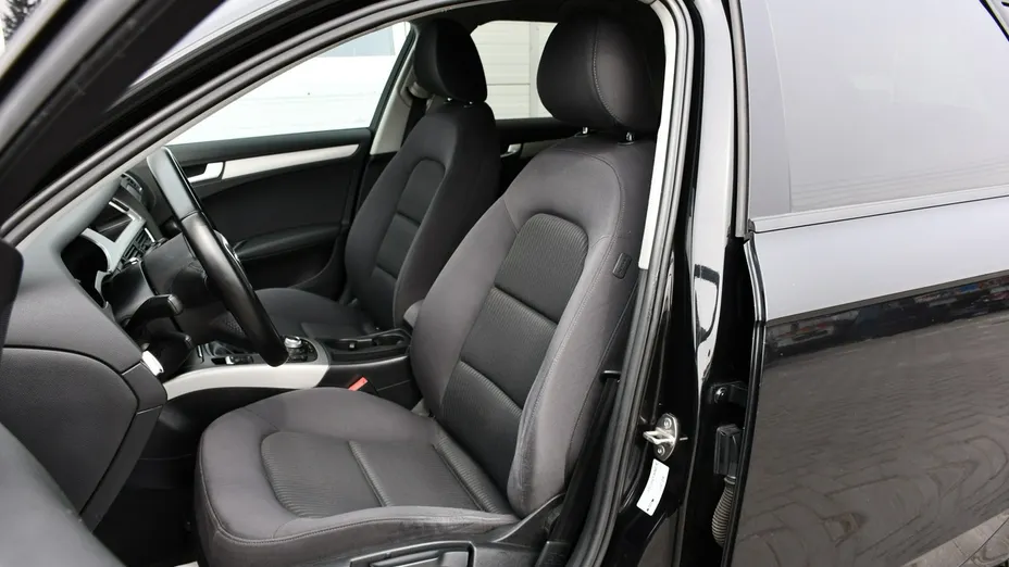 AUDI A4 -
