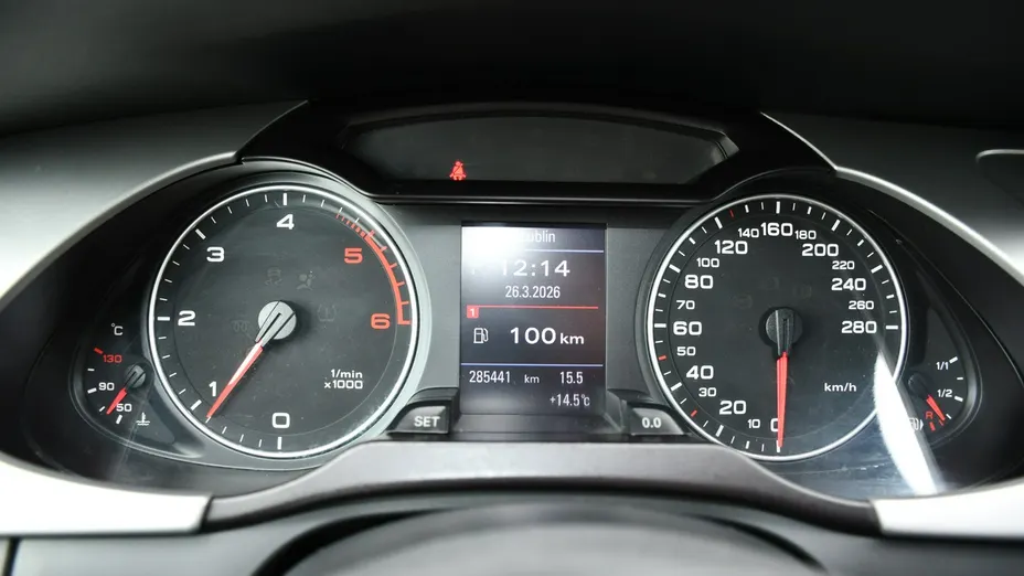 AUDI A4 -