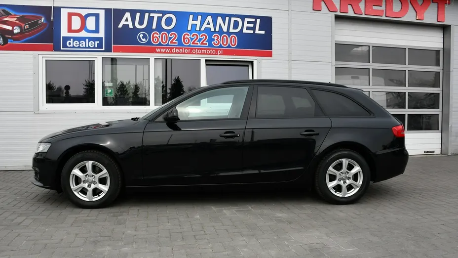 AUDI A4 -