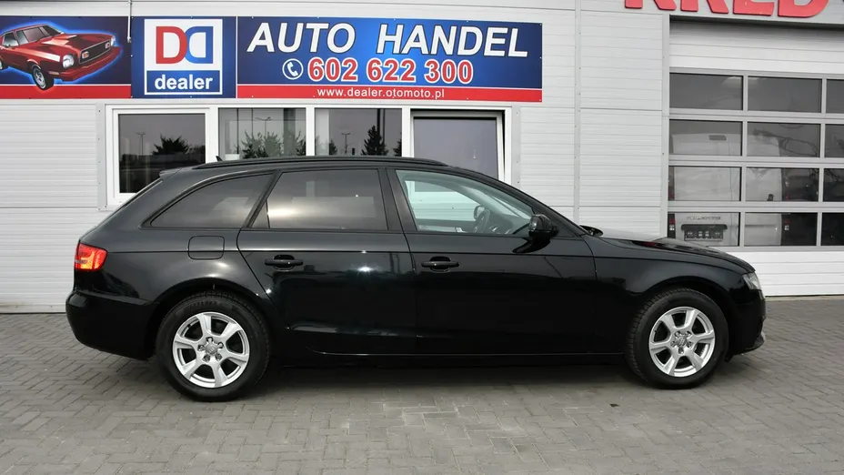 AUDI A4 -