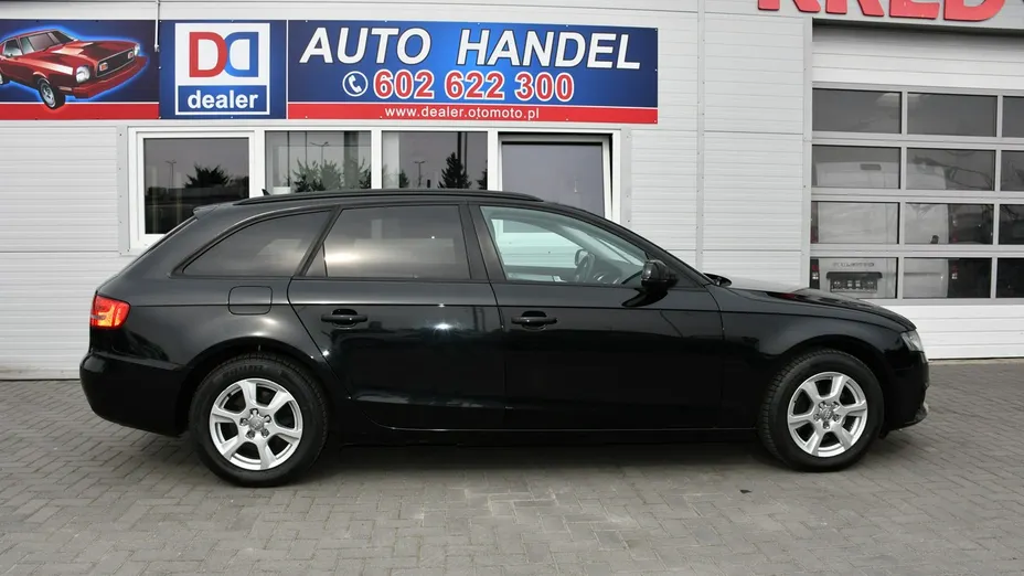 AUDI A4 -