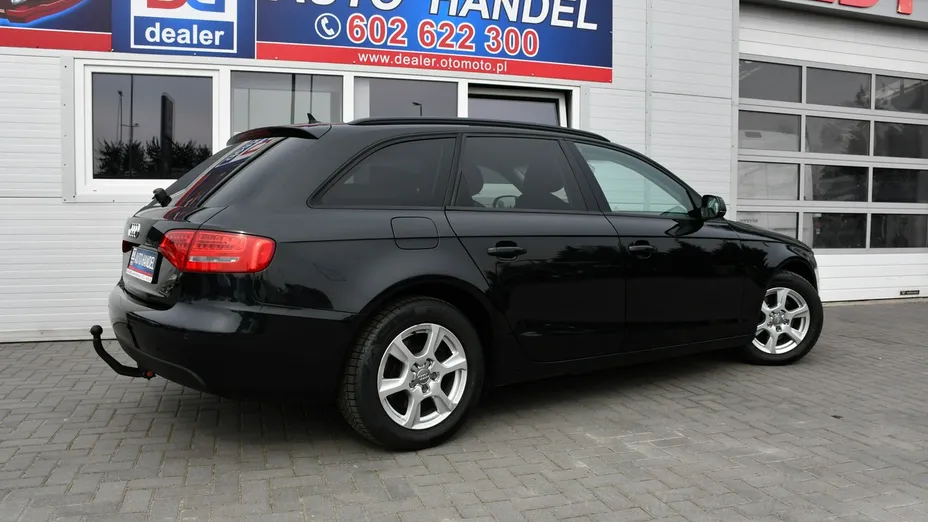 AUDI A4 -