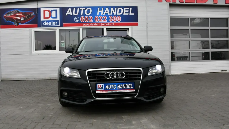 AUDI A4 -