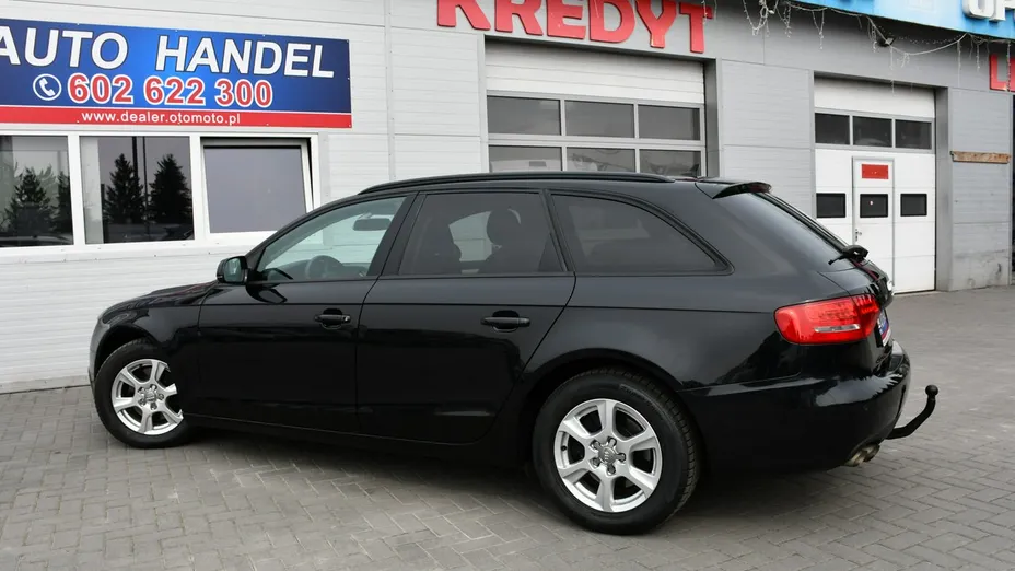 AUDI A4 -