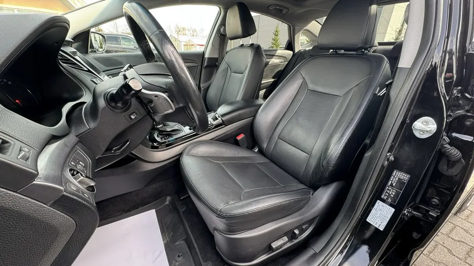 HYUNDAI i40 -