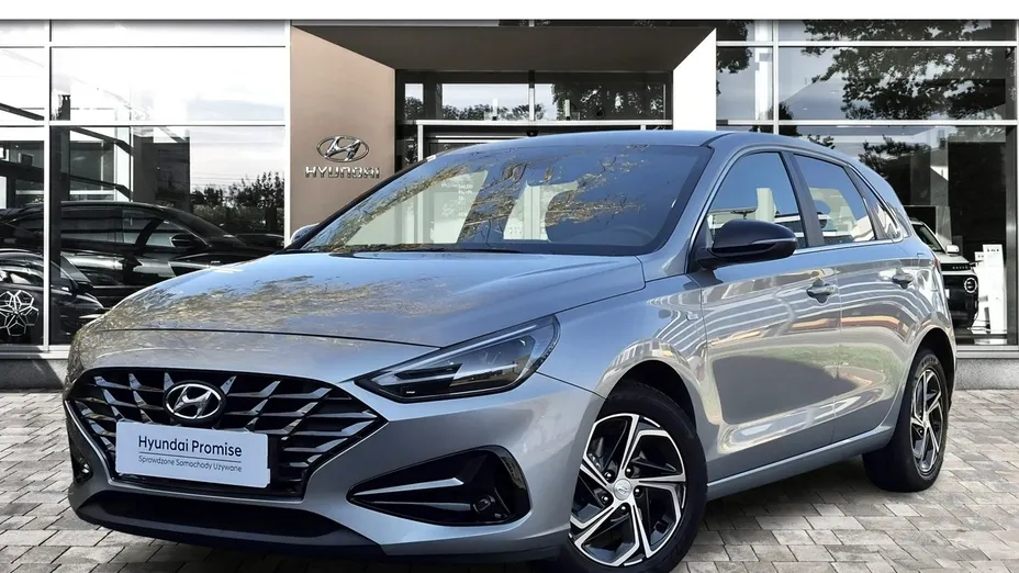 HYUNDAI i30 -