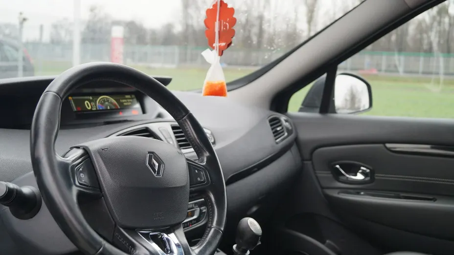 RENAULT Grand Scenic -