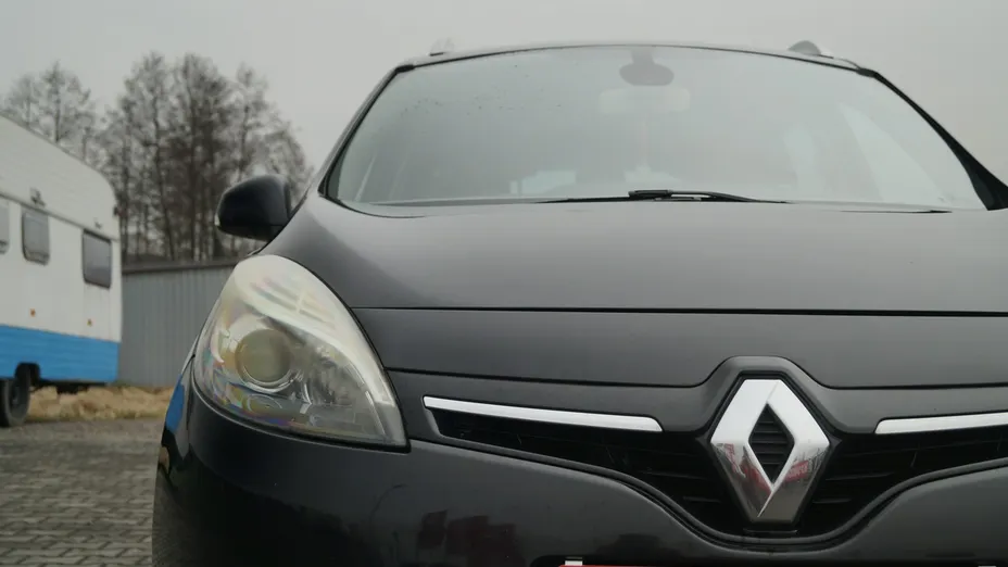 RENAULT Grand Scenic -