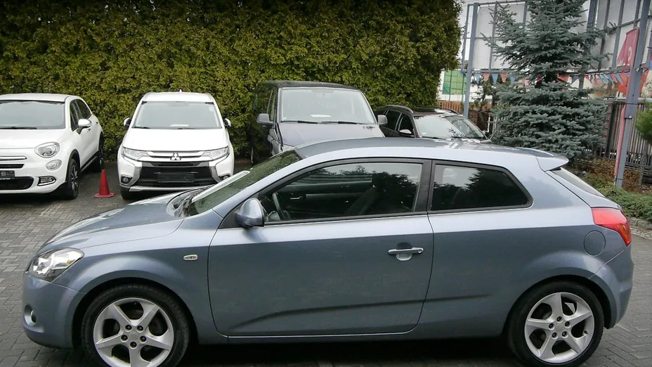 KIA ProCeed -