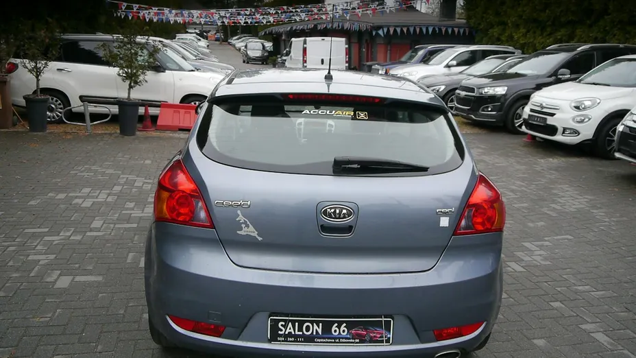 KIA ProCeed -