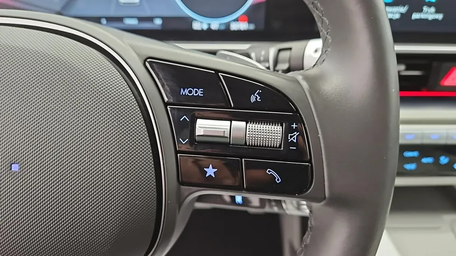 HYUNDAI Ioniq 6 -