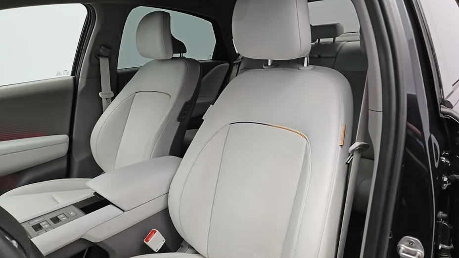 HYUNDAI Ioniq 6 -